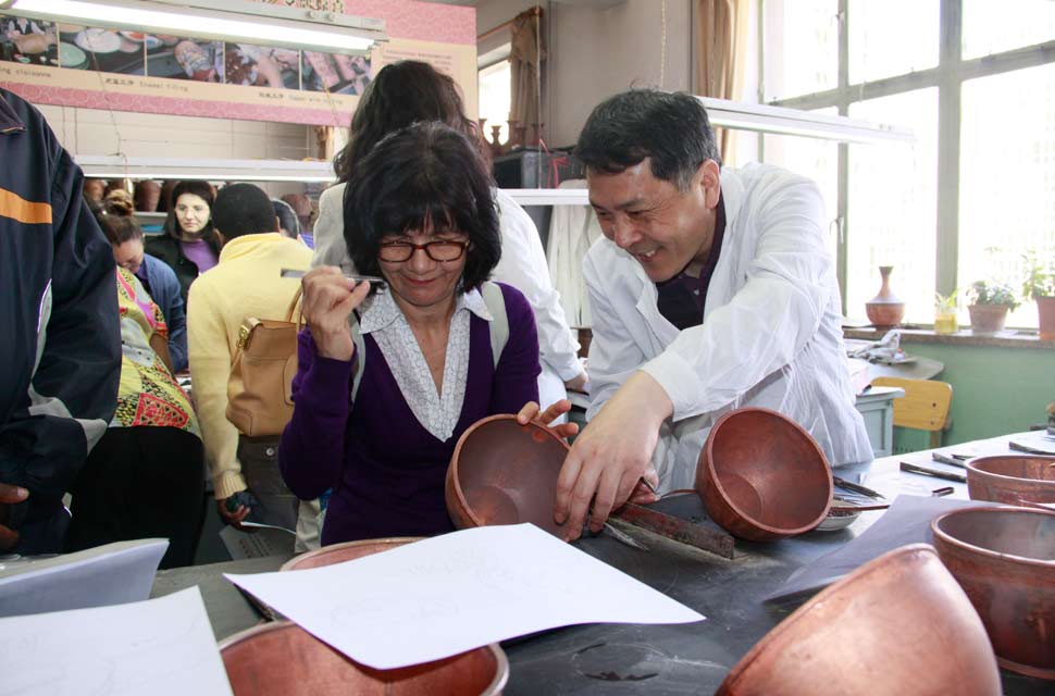 Visiting Cloisonne Exhibition-2